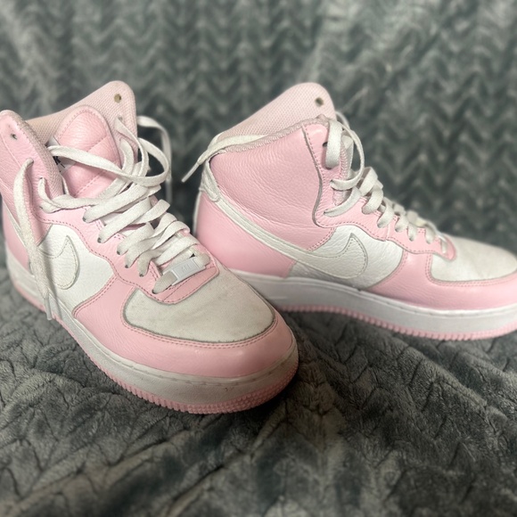 Custom Nike Air Force One - Picture 4 of 5